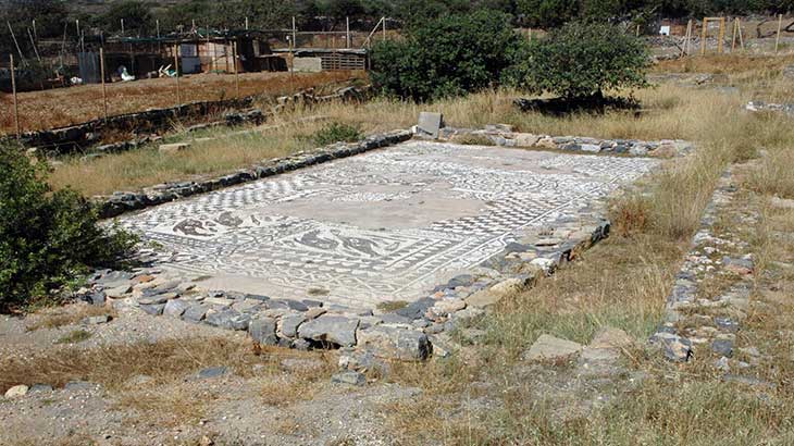 Руины древнего Олус в Элунде.