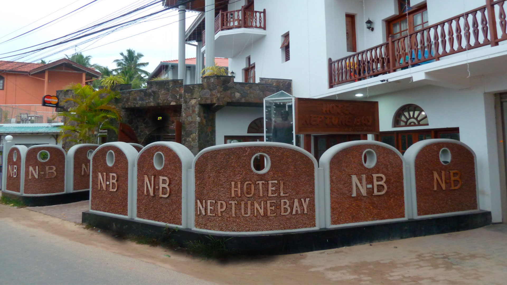 Отель Neptune Bay Шри-Ланка.