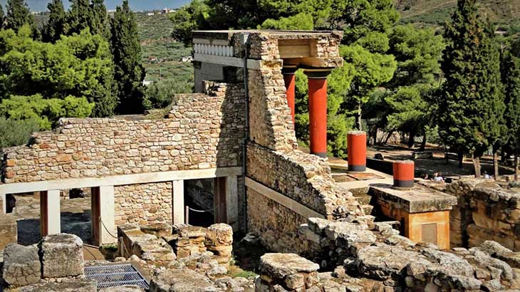 Кносский дворец на острове Крит.