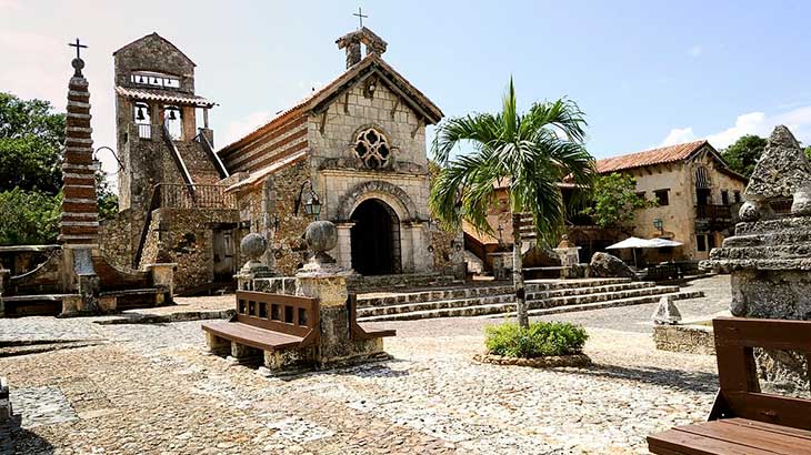Церковь святого Станислава в Альтос-де-Чавон.  