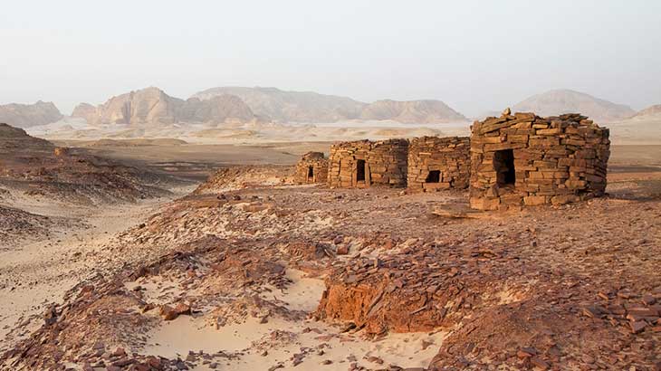 Комплекс древних захоронений в Шарм-эль-Шейхе.